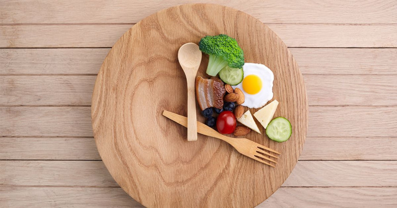 Mengenal Diet Intermittent Fasting, Manfaat Dan Efek Sampingnya - News+ ...